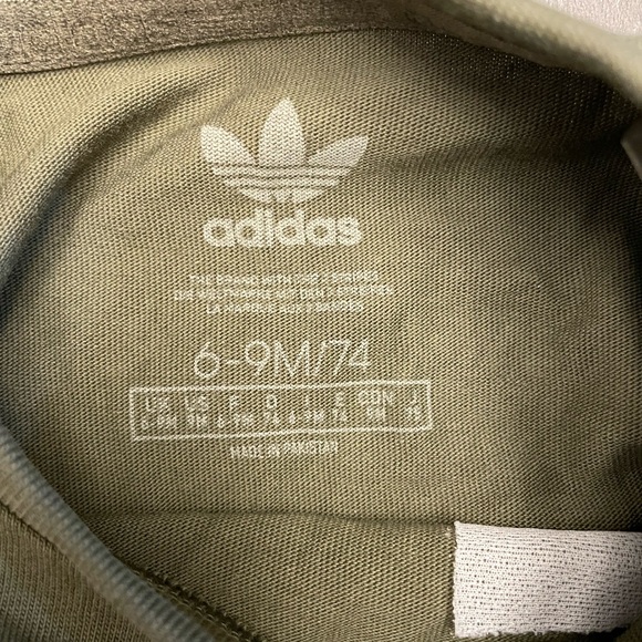 Adidas Olive Baby Outfit - Picture 3 of 4